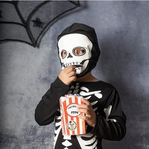 50 ct 1.5" Halloween spooky ghost stickers labels.